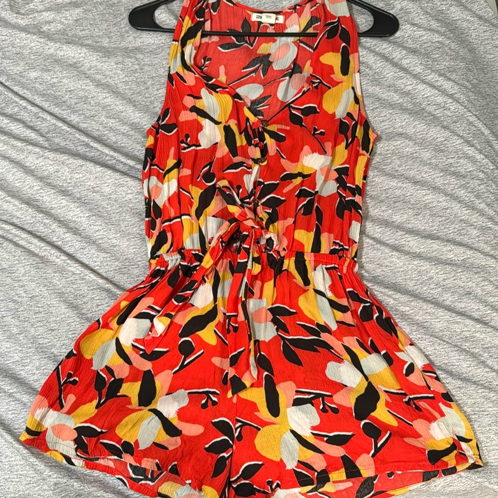 Billabong Romper Size Small (S)